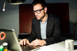 When Should You Hire a Specialist vs a Generalist?